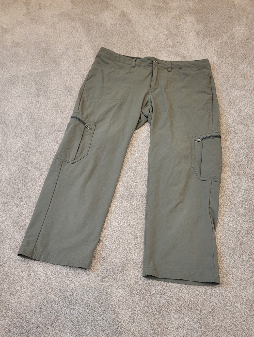 Patagonia Womens Green Nylon Hiking Crop Pants Size 6